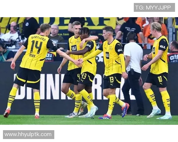 多特主帅赞扬球队精彩表现狂胜对手喜获胜利 多特主帅赞扬球队精彩表现狂胜对手喜获胜利