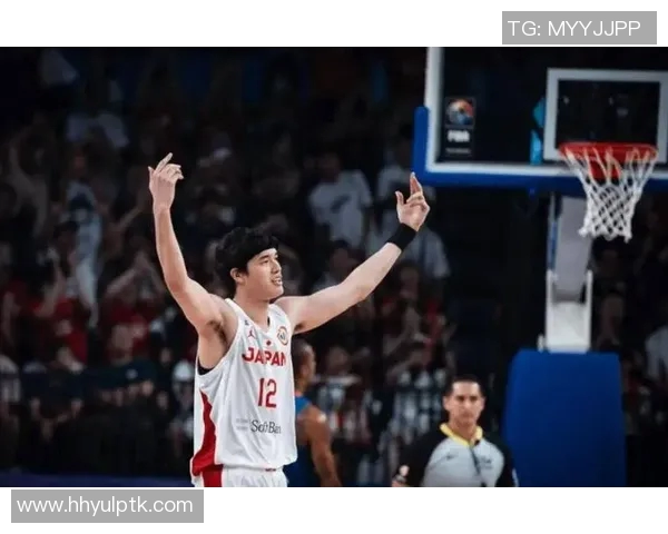 日本男篮中锋大坂直人加盟NBA球队,将成为首位亚洲籍球员进军美国职业联赛! 日本男篮中锋大坂直人加盟NBA球队,将成为首位亚洲籍球员进军美国职业联赛!